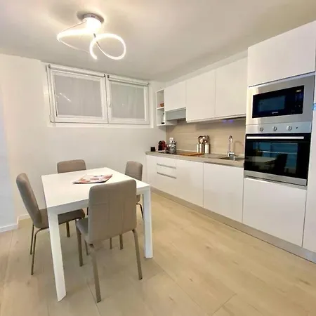 Loft Moderno A * Milano