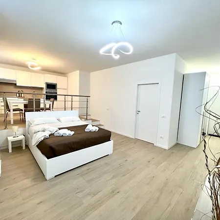 Loft Moderno A アパート *